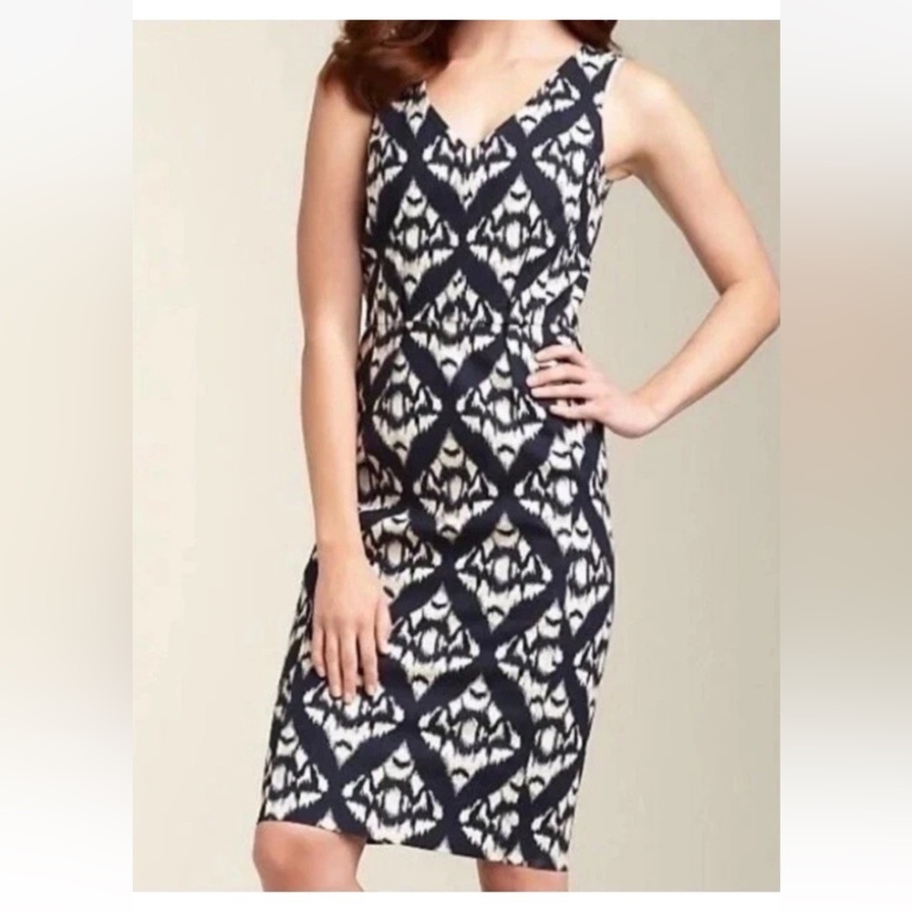 Talbots Size 8 Navy Cream Ikat Lined Sleeveless Knee Length Sheath Dress‎ Blue